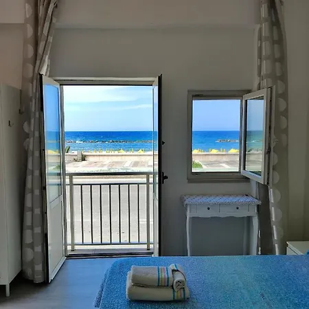 Blue Room Termoli Esterno foto